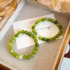 ¡Pulsera Original Casera ~ de Perlas Color Verde Esmeralda Peridoto! Pulseras Hechas a Mano Elegantes Blancas Apiladas con Cuentas Redondas