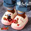 Chinelos de algodão infantis para outono e inverno, quentes e forrados com fleece, com um design fofo de cachorrinho, adequados para usar em casa, para combinar com os pais e com sola antiderrapante para bebês