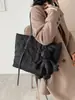 Coleção de outono 2026 transfronteiriça: bolsas femininas da moda e estilosas, bolsas de ombro elegantes e de alta qualidade, bolsas tote de grande capacidade para o dia a dia e uso casual