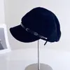Cinturón de cuero gamuzado retro 2026, sombrero octagonal para mujer, moderno para otoño e invierno, hace que la cara se vea más pequeña, gorra de vendedor de periódicos, gorra de pico estilo artístico