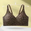 Sutiã feminino plus size sem costura, estampa de leopardo, confortável, europeu e americano, transfronteiriço, alta elasticidade, à prova de impacto, confortável, push-up, sutiã com costas bonitas para mulheres