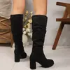 Botas femininas longas estilo western com estampa de leopardo, salto grosso, tamanho grande, que vão acima do joelho, novas para outono e inverno, vintage, plissadas, de cano alto, para montaria