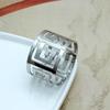 Anillo de servilleta de metal europeo y americano de venta caliente transfronteriza, hebilla para servilleta de mesa de comedor de restaurante occidental, anillo de servilleta de primavera para boda de hotel