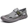 Zuecos Transpirables para Hombre con Suelas Suaves y Diseño Perforado, Zapatos Casuales Slip-On con Malla y Correas de Velcro