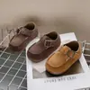 Zapatos Birkenstock para Niños 2026 Otoño Nuevos Mocasines Estilo Coreano Zapatos Pequeños de Cuero para Niños Zapatos Individuales para Bebés Comercio Exterior