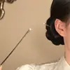 Novo Pente de Cabelo Elegante e Cool Estilo Chinês com Pérolas para Mulheres 2026 Novo Pente de Cabelo de Alto Padrão com Temperamento Hanfu Estilo Antigo Pente Simples Acessório de Cabelo