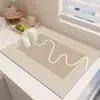 Tapete Drenante para Pia de Cozinha Transfronteiriço Tapete Drenante de Lama Diatomácea para Restaurante Tapete Absorvente para Bancada de Mesa de Jantar Estilo Japonês Jogo Americano Isolante Venda por Atacado