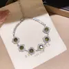 Pulsera Retro Francesa Colorida con Pedrería Dopamina Pulsera de Lujo Ligero con Sensación de Alta Gama Estilo Corte Retro Joyería de Mano de Nicho para Mujeres