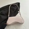 Bolso de axila retro de alta apariencia, elegante, nuevo de moda primavera 2026, estilo relajado, color sólido, bolso de hombro simple