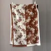 Bufanda jacquard con bloques de color y letra de carruaje para mujer, otoño e invierno, cachemira sintética, lujo ligero, vintage, con flecos, cálida, chal largo y calentador de cuello