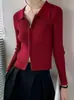 Jaqueta de tricô com gola polo e zíper em fio core-spun, suéter moderno de manga longa, caimento slim, top curto