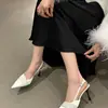 Sandálias com Biqueira Preta Femininas 2026 Verão Novo Salto Alto Stiletto Bico Fino Estilo Francês Prata Planas