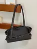 Bolsa de Ombro Coreana de Nicho Feminina 2026 Nova Tendência Moda Estilo Motociclista Bolsa Tote Simples de Grande Capacidade para o Dia a Dia