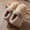 Pantuflas de algodón impermeables para mujer, cálidas para usar al aire libre en invierno, adecuadas para parejas, uso en casa, cálidas y cómodas, zapatos de algodón de otoño para hombre