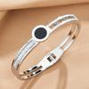 Comércio eletrônico transfronteiriço AliExpress Amazon venda quente aço titânio aço inoxidável chapeamento a vácuo pulseira de algarismos romanos