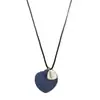 Collar con Colgante de Corazón de Tela Estilo Ins para Mujer 2025 Nueva Cadena Popular para Suéter Accesorios Largos de Cuello Halter Otoño e Invierno