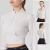 Chaqueta de Yoga de Media Cremallera para Otoño e Invierno Camiseta Popular en Internet Manga Larga Adelgazante Ajustada Secado Rápido Top Deportivo Profesional Moderno