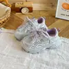 Tênis dad shoes da moda para meninas 2026 primavera e outono novo modelo infantil doce sola grossa design de nicho tênis versátil estiloso