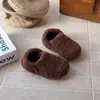 Zapatos de Algodón Cálidos de Felpa para Niños Invierno Nuevo Estilo Más Terciopelo Zapatos de Algodón Antideslizantes Suela Suave Zapatos de Felpa Niños Pantuflas de Algodón para Interiores