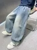 Jeans Casuais de Corte Curvo da Nova Moda Primavera 2026 para Crianças e Adolescentes Calças Longas Versáteis Tendência