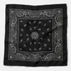 Lenços de cabeça e bandanas de marca personalizada do fabricante original, feitos de algodão puro com estampa paisley, podem suportar desenvolvimento de amostras e produção em massa