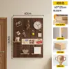 Prateleira de Parede em Painel Perfurado de Madeira Maciça para Hall de Entrada, Cor Nogueira, Cor Madeira Natural, Display Decorativo de Armazenamento na Parede