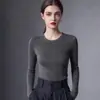 Suéter de punto de una sola pieza, sin costuras, cuello redondo para mujer, hecho de lana pura hilada fina Yangzi, adecuado como capa base, lavable a máquina
