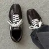 2026 Sapatos de Treino Alemães Color Block de Venda Quente que Aumentam a Altura, Novo Estilo Retro Versátil Forrest Gump - 32071