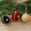 Nuevo producto transfronterizo: Adornos de bola de Navidad de terciopelo con cadena de pedrería, decoraciones para árbol de Navidad, adornos de bola de Navidad de plástico