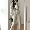 430 # Conjunto Esportivo de Veludo Espesso para Mulheres no Outono e Inverno Estilo Coreano Solto Moda Celebridade da Internet Moletom Casual Conjunto de Duas Peças