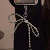 Cordão para capa de celular com corrente de pérola branca adequado para Apple/Huawei Alça de pulso portátil Estilo Ins distinto Cordão doce