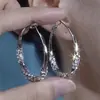 Pendientes japoneses y coreanos dulces populares, frescos y elegantes, lujo ligero, modernos y con estilo, pendientes versátiles para el uso diario de mujer, al por mayor