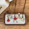 Collar con Colgante de Cachorro Juguetón y Manzana Adecuado para Verano, Cadena Larga Tejida para Suéter Dopamina Linda para Mujer