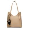 Bolso de mano retro de piel suave con diseño transfronterizo, nuevo bolso de hombro para mujer, sencillo y combinable, bolso de hombro tipo cubo de gran capacidad para uso diario.
