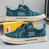 Sapatos Masculinos 2026 Primavera Leves Antiderrapantes Casuais de Lona Masculino Jovem Versáteis Calçados Esportivos Cano Baixo Board Shoes Calçados