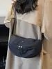 2026 Estilo Nuevo Ligera Casual Color Sólido Simple Tela de Nylon Portátil Elegante Hombro Único Cruzada Bolso de Mujer para Uso al Aire Libre