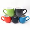 Taza de tambor de cintura de color con logotipo impreso simple de dos colores regalo taza de cerámica 12 oz taza de café para té con leche venta al por mayor taza de agua