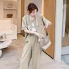 Traje de Verano para Mujer 2025 Rejuvenecedor Versátil Cómodo Agradable a la Piel Mejorador de Calidad Traje con Cuello de Bufanda de Seda Conjunto de Dos Piezas