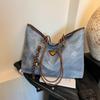 Moda grande capacidade bolsa tote 2024 bolsa nova vintage ombro portátil bolsa de viajante casual high-end sentimento grande bolsa