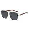 Nuevas Gafas de Sol de Moda para Hombre con Doble Puente y Patas de Imitación Madera Clásicas Versátiles Casuales Tendencia Anti-UV