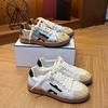Tênis Estrela Desgastado para Mulheres, Novo Estilo de Outono, Sapatos Sujos Versáteis de Solado Plano, Tênis Esportivo Casual Branco com Cadarço de Solado Grosso para Mulheres