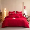 Novo Conjunto de Casamento Estilo Chinês de Quatro Peças Capa de Edredom Vermelha Grande Lençol de Cama Alegria de Recém-Casados Colcha Roupa de Cama de Casamento de Alta Qualidade e Elegante