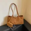 Bolsa Tote Grande de Camurça e Pelúcia Estilo Coreano Retrô para Mulheres 2026 Nova Tendência Moda Simples Versátil Bolsa de Ombro Único/Sob o Braço