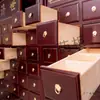 Armário de Medicina Chinesa em Madeira Maciça Econômico Clínica Doméstica Farmácia Armário de Medicina Chinesa Mesa de Dispensação Espessada Armário de Ervas Medicinais Fabricante Personalizado