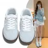 Zapatillas Deportivas de Entrenamiento Alemanas Planas Versátiles Retro para Mujer Otoño 2026 Nuevas Zapatillas Casuales de Tabla con Punta Redonda Bloques de Color con Cordones Delanteros
