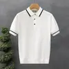 Nuevo top de camiseta de punto casual cómodo de manga corta para verano, camiseta de punto suelta de manga corta con cuello de sol a rayas simples para hombre