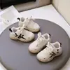 Moda para Niñas Zapatillas Deportivas Alemanas Estilo Otoño 2025 Zapatos Casuales para Niños 1-3 Años 5 Zapatillas para Niños Zapatos de Skate para Bebés