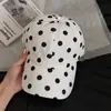 Gorra de béisbol suave con lunares estilo ins coreano para mujer, gorra de verano de ala ancha para proteger del sol, sombrero casual único y versátil