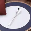 Conjunto de Talheres Coloridos de Aço Inoxidável com Revestimento de Titânio Kaya Faca de Churrasco, Garfo, Colher, Colher de Chá Conjunto de Talheres de 4 Peças com Conjunto de Gravação