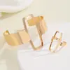 Pulseiras e Anéis de Moda Europeus e Americanos, Conjunto Estilo Old Money, Formas Lineares, Xadrez Vazado Joias para Meninas